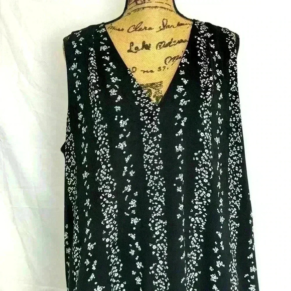 BCBG Paris Black and White Mini Dress - Picture 3 of 10